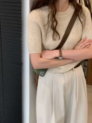 杏色短袖針織設計感上衣