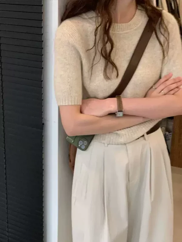 杏色短袖針織設計感上衣